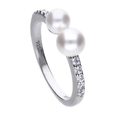 Silver ring with 2 pearls and white zirconias