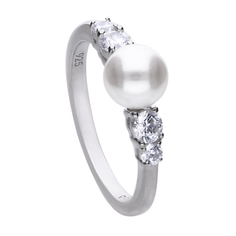 Silver ring with a pearl and two stones on both sides