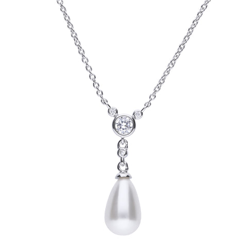 Teardrop shape pearl necklace