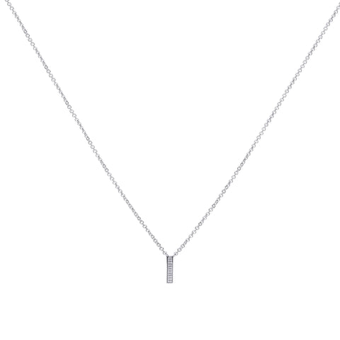 Silver necklace with a bar in the center